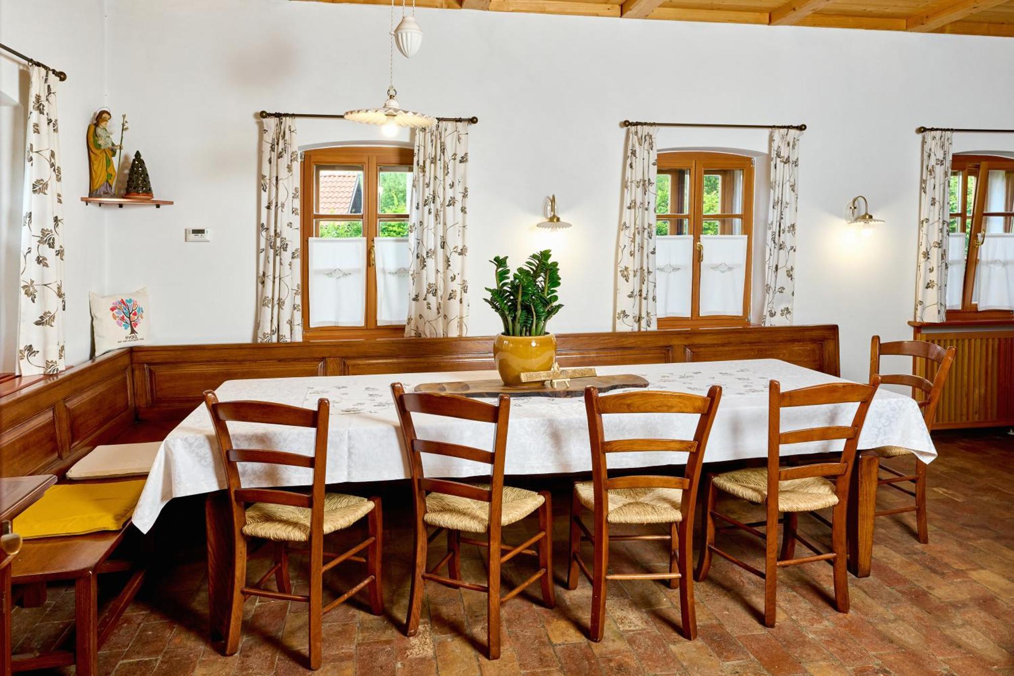 Four-bedroom Bajer